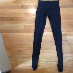 Lulu lemon black wunder under. Size 2